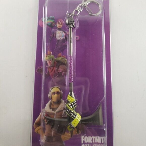 Fortnite Kid's Metal Pick Axe Pickaxe Purple and Spikey Keychain Toy - Picture 1 of 2